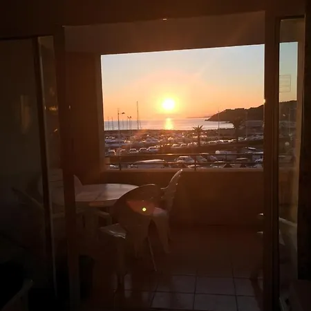 Face A La Mer, Piscine Parking Prive, Plage ... Διαμέρισμα